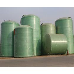 合肥鑫城玻璃钢储罐制造厂 专业定制、可靠耐用的玻璃钢储罐